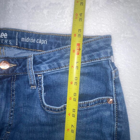Lee Riders Midrise Capri Jeans Women 30x22 Blue Denim Ankle Cropped Pockets - Picture 6 of 8